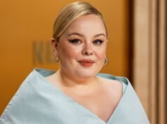 Nicola Coughlan se lembra de uma fã bêbada de Bridgerton comentando sobre seu corpo