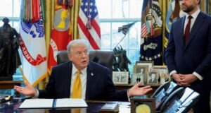 ‘Ele pode decapitar Vance’: ex-estrategista do Partido Republicano sugere o próximo grande movimento de Trump