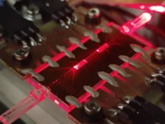 Os físicos acabaram de transformar o vidro em um poderoso dispositivo de segurança quântica