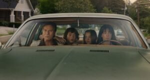 Anna HathawayDavid Robert Mitchell