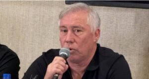 Após a derrota para o Lanús, Roberto Sensini renunciou ao cargo de diretor esportivo do Newell’s