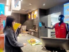 McDonald’s testa robôs humanóides da Keenan Robotics em Xangai