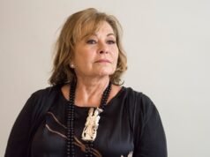 Roseanne Barr diz que se sentiu traída por John Goodman na comédia de sucesso