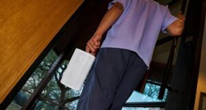 O Sonos Play reúne as melhores partes do Era 100 em um alto-falante portátil.