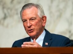 Os democratas bloquearam uma emenda à Lei Save America para proibir atletas transexuais de praticar esportes femininos