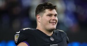 Agência gratuita da NFL: Raiders gastam muito no primeiro dia com contratos de gravação