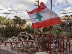 Os EUA elaboram um plano para acabar com a guerra com o Irã, enquanto 2.000 pára-quedistas recebem ordens de serem enviados ao Oriente Médio: NPR