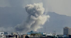 EUA, a guerra de Israel com o Irão; Latinos do Texas; SCOTUS: NPR