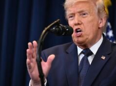 A guerra no Irão; IL é suspeito de resistir ao ataque; Epstein: NPR