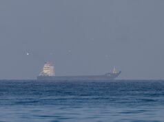 Estreito de Ormuz; Financiamento do DHS; ICE nos aeroportos: NPR