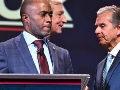 A preocupação cresce entre os democratas da Califórnia à medida que os candidatos ao governo rejeitam os apelos à secessão