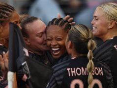 Angel City abre sua quinta temporada com vitória dominante sobre Chicago