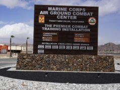 Bases militares dos EUA aumentam medidas de segurança enquanto a guerra no Irã continua