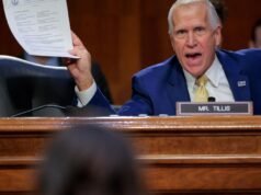 Republicanos do Senado juntam-se aos democratas para interrogar Noem sobre mortes a tiros no ICE