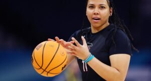 O ex-jogador de basquete da USC Destiny Littleton vive com medo em Israel