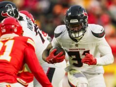 Eagles concordam com termos com RB Dameon Pierce