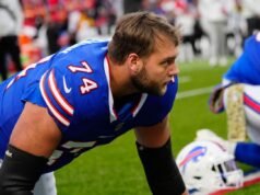 Vikings contratam Bills OT Ryan Van Demark para uma folha de ofertas