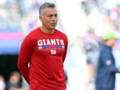 Raiders contratam Mike Sullivan como treinador de QBs