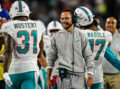 Raheem Mostert diz que Mike McDaniel era um treinador de jogadores demais para seu próprio bem