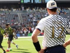 Tom Brady quer que o flag football se pareça mais com o tackle football