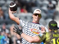 Tom Brady dá uma dica depois de um dia jogando moedas