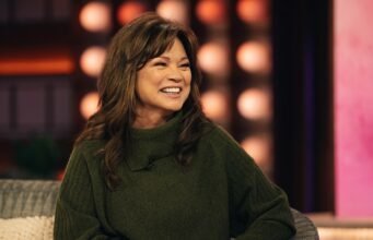 Valerie Bertinelli diz que teve sorte de ter sobrevivido a uma infecção de cirurgia de mama