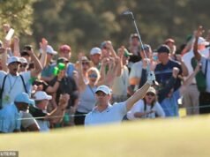 Rory McIlroy assume a liderança de seis tacadas no Masters: Rodada impressionante prova o que ele pode fazer sem medo enquanto o atual campeão dá um grande passo em direção a outra jaqueta verde