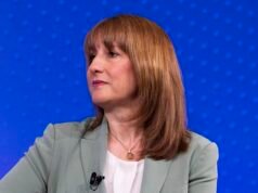 A Grã-Bretanha está no limite devido à blitz fiscal do Chanceler, alertam os principais chefes financeiros