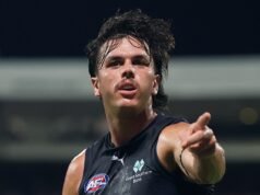 A lenda de Carlton critica como eles lidaram com o episódio de saúde mental de Elijah Holland