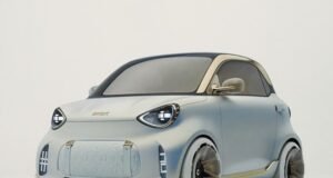 Famoso carro pequeno fazendo um grande retorno: Smart’s ForTwo – um ícone de estacionamento que se tornou um ícone de estacionamento na década de 2000 – retorna no próximo ano
