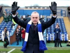 Tony Parkes morto aos 76 anos: Alan Shearer presta homenagem ao ‘Sr. Blackburn Rovers’ quando o técnico vencedor da Premier League falece