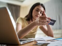 Mantive minha dívida de £ 15.000 em segredo por NOVE anos, até que um dia tudo foi revelado. Veja como eu me salvei – e quatro sinais de que seu ente querido pode estar em apuros