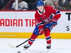 Cole Caufield, o primeiro jogador do Canadiens a atingir a marca de 50 gols desde 1990