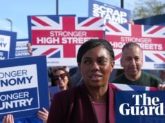 Badenoch diz que Partido Conservador reintroduzirá limite de benefício de dois filhos para financiar a defesa | conservadores