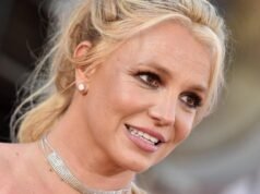 Britney Spears foi voluntariamente internada em reabilitação depois de ser presa por dirigir embriagada na Califórnia em março