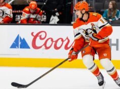 O gol final de Terry no PP leva Anaheim a ultrapassar Preds e prepara Ducks-Oilers