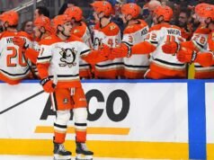 Ducks também série contra Oilers quando Connor McDavid evita lesão
