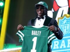 Jets selecionam David Bailey, Kenyon Sadiq e Omar Cooper no draft da NFL