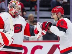Furacões varrem senadores e se tornam o primeiro time a avançar