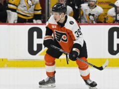 O lutador Michkov caiu das primeiras linhas do Flyers nos treinos