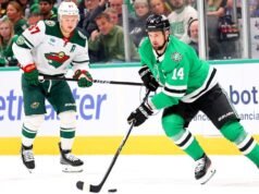 O capitão do Stars, Benn, foi multado por verificar Hartman de Wild