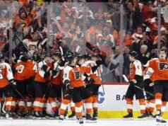 Cam York marca no OT enquanto Flyers eliminam Penguins no jogo 6