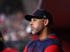 Alex Cora atraiu críticas nos círculos da MLB com postagens nas redes sociais: Relatório