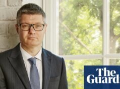 O próximo chefe, Simon Wolfson, recebeu um recorde de £ 7,4 milhões e pode receber muito mais este ano | Próximo