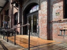 ‘Você quer ser retalhado?’: Vítima de esfaqueamento processa bar de Portland, diz que a segurança não conseguiu mantê-la segura