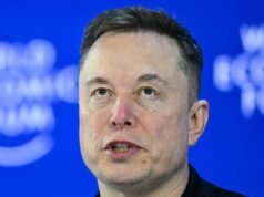 Imagens de pornografia infantil no X: Musk convocado pela justiça francesa na segunda-feira