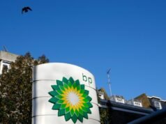 BP duplica lucros à medida que a guerra no Irão aumenta os preços do petróleo