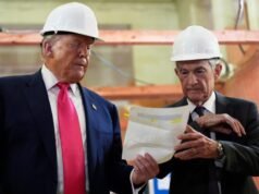 Trump ameaça demitir Powell e defende investigação criminal do Fed