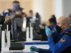 Funcionários da TSA pediram para devolver vales-presente de US$ 1.000 doados por Tyler Perry