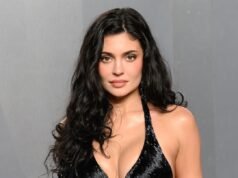 Kylie Jenner faz um tour por sua casa em Palm Springs